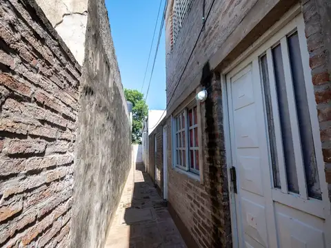 Dúplex con Patio a mts de Gral. Paz