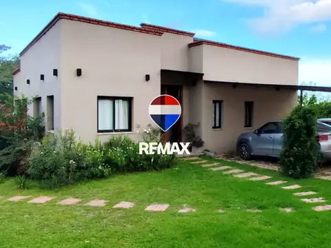 Venta casa con pileta y quincho La Caldera