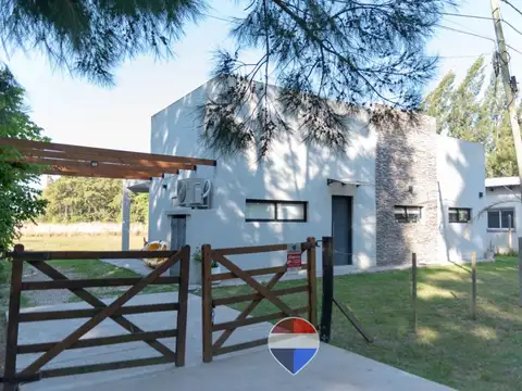 CASA EN VENTA 2 DORMITORIOS EL RODEO LA PLATA