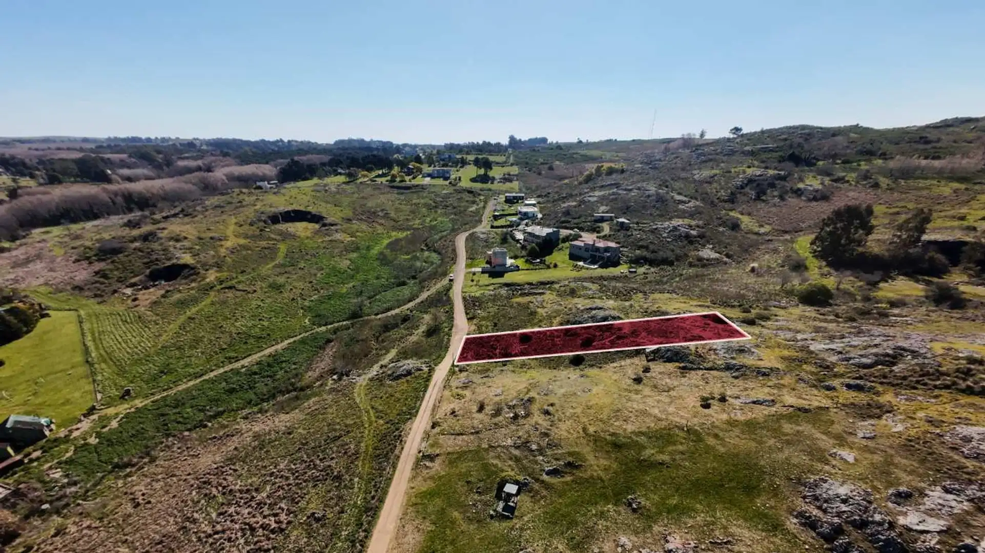 AMPLIO LOTE EN BARRIO ENTRE SIERRAS TANDIL