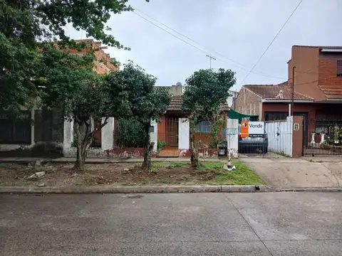 Casa en venta en Los Polvorines - ¡Apta crédito hipotecario!