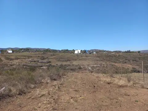 Terreno en Venta 49  mts Fondo