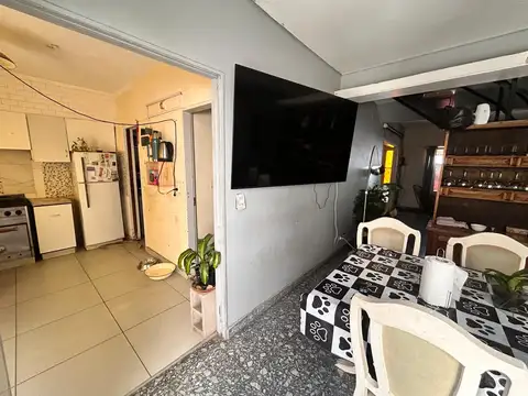 Depto Tipo Casa en Venta con 1 cocheras