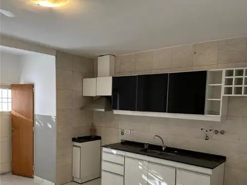 Casa en Alquiler en Centro, $ 1.100.000