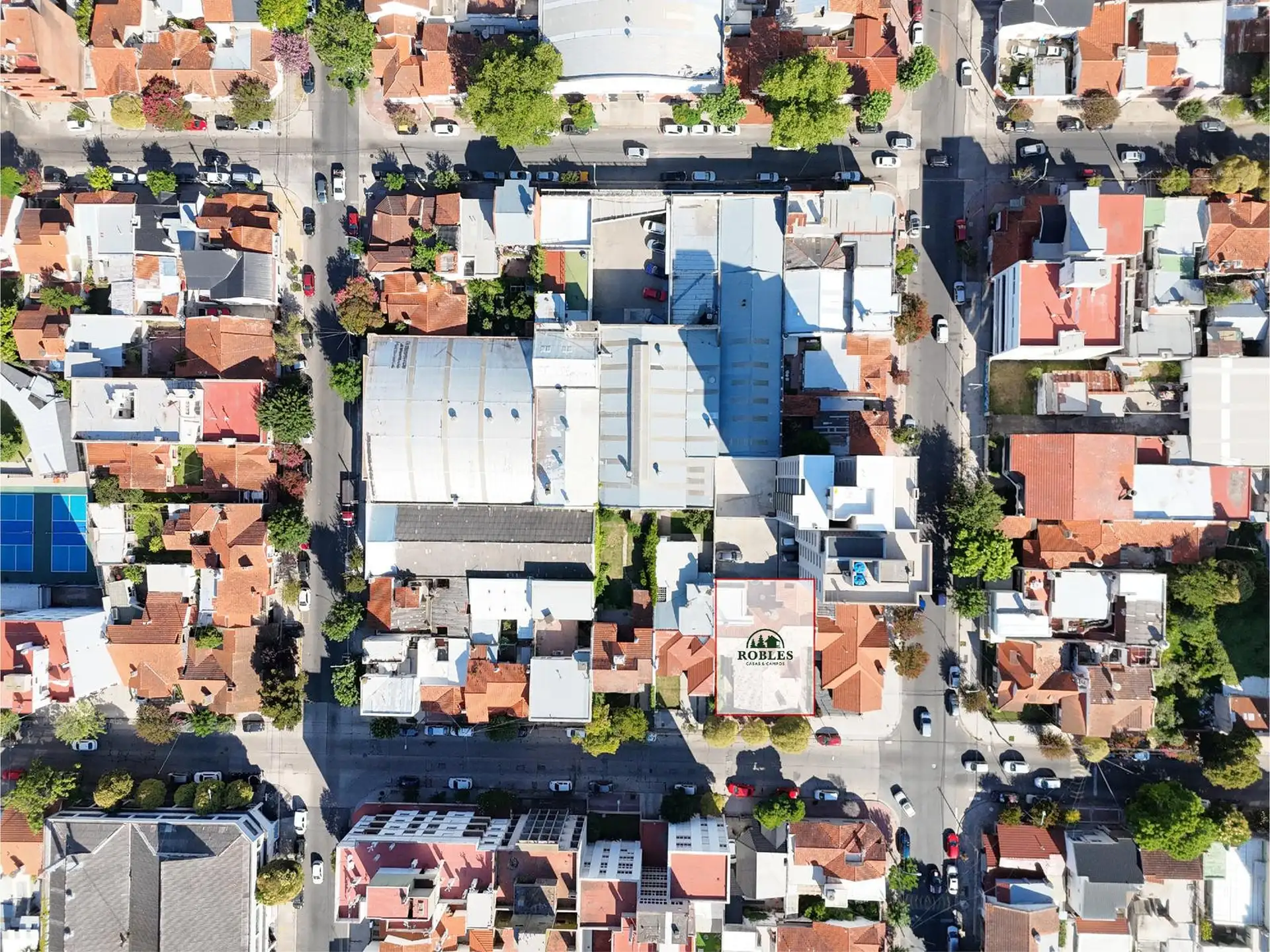 Lote apto desarrollo en Macrocentro de la Ciudad