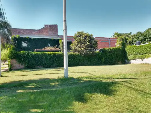 Terreno en Venta en Granadero Baigorria, USD 40.000