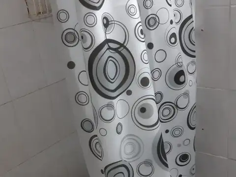 Depto Tipo Casa en Venta 50 años