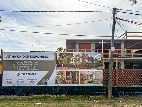 Apartamento en venta de 3 dormitorios c/ cochera en Punta Gorda