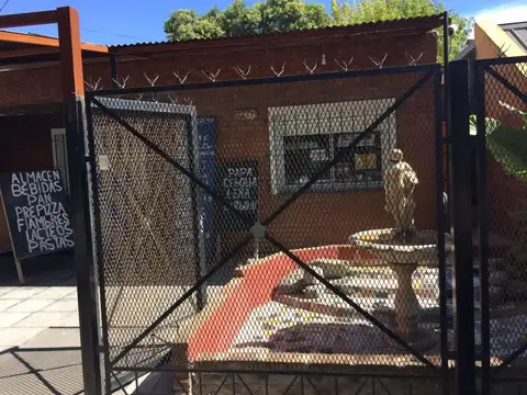 Calle 33 Orientales, N° 2645, Glew, Alte Brown