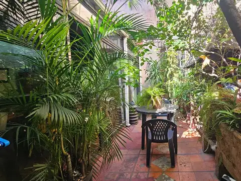 Venta Casa +Local. San Telmo. Oportunidad