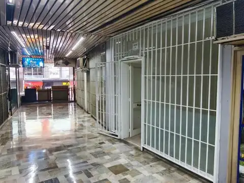 Local en Alquiler en Recoleta, $ 290.000