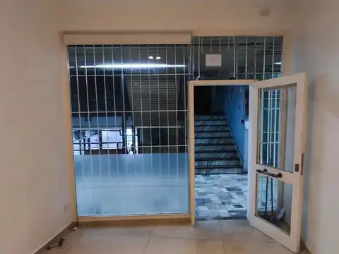 Local en Alquiler 50 años