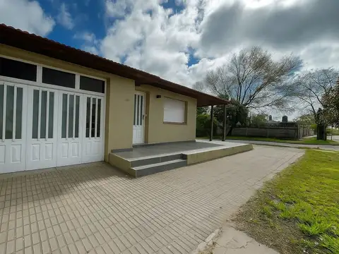 Casa en venta en Dolores