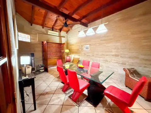 Casa en Venta al Este