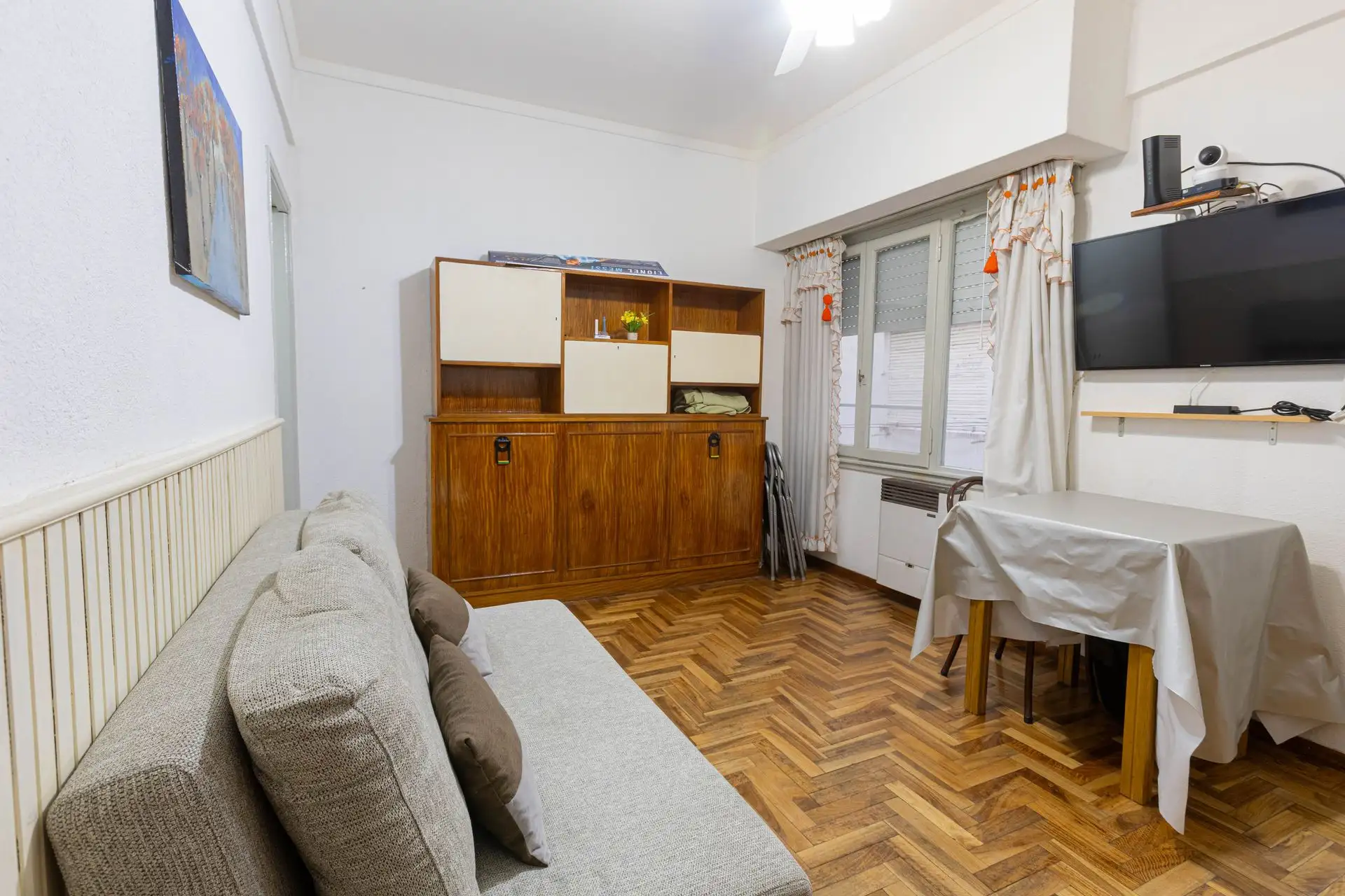 Venta departamento 2 ambientes luminoso P Colon