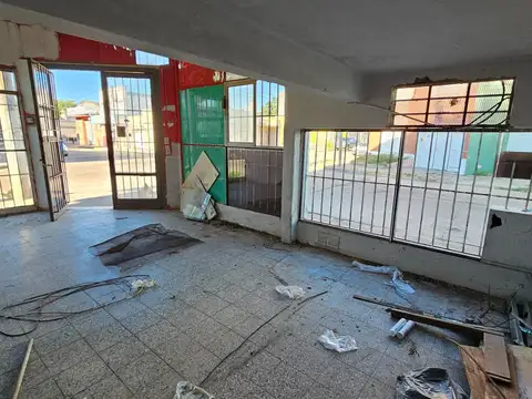 Casa 5 ambientes con 3 baños