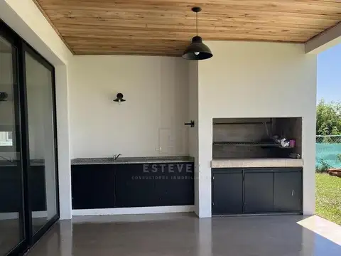 Casa en Alquiler al Noreste