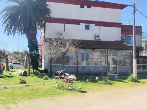 Local comercial con vivienda - Zona Sur - Villa Gesell