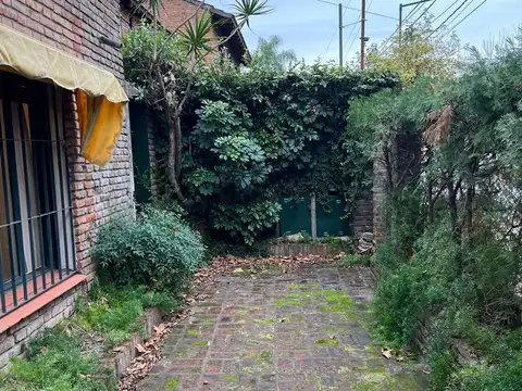 Depto Tipo Casa en Alquiler de 4 ambientes