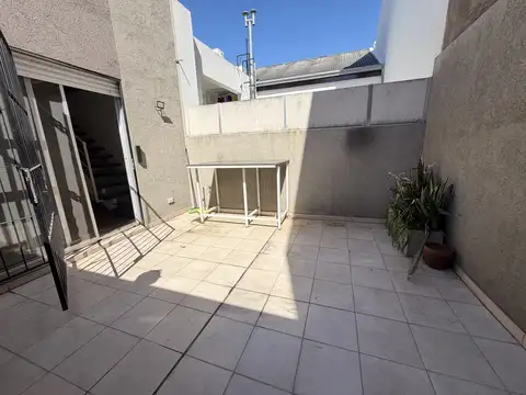 Depto Tipo Casa en Alquiler en Villa Devoto, USD 1.100