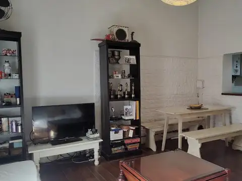 Departamento en Venta en Chacarita, USD 99.500