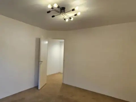 Oficina con cochera en alquiler dos ambientes centro San Isidro