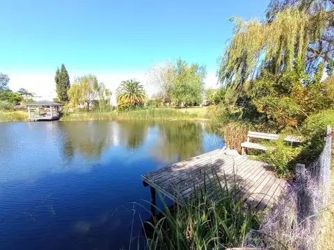 Casa 6 ambientes con 3 baños