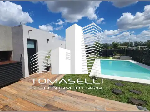 VENTA - CASA CON PISCINA EN CANNING - BARRIO ESTILO CAMPO - ¡SIN EXPENSAS