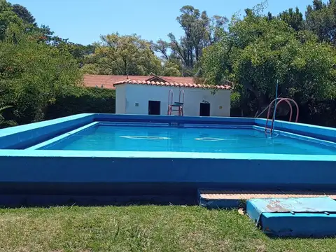 Espectacular Quinta 10400 m2 Piscina Casas Casero y Héspedes