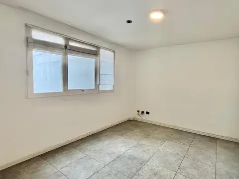 Oficina en Alquiler 20 años