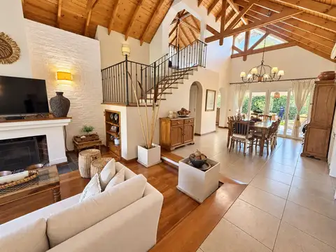 Casa en Venta de 3 dormitorios