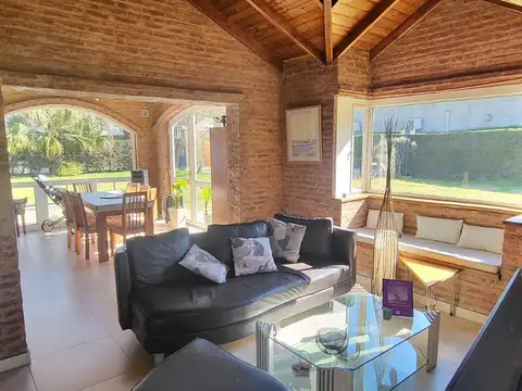 Casa en Alquiler Temporal en Countries y Barrios Cerrados en Escobar, USD 3.000