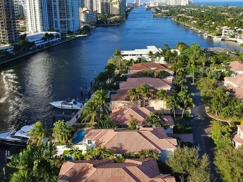 Sunny Isles Beach - Miami - P. , Piso 3