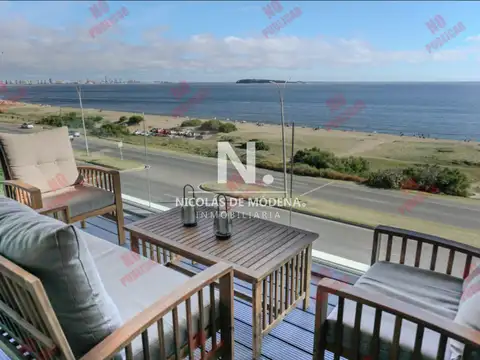 Vende apartamento equipado de 3 dormitorios frente al mar , Punta del Este 