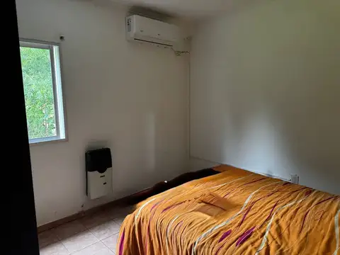 Venta casa dos dormitorios zona