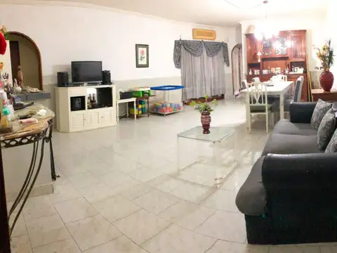 Depto Tipo Casa en Venta de 3 dormitorios