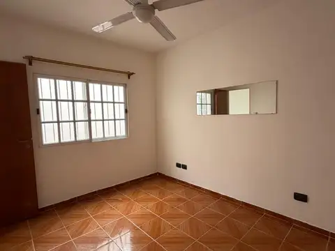Departamento DOS AMBIENTES en Ciudadela Sur