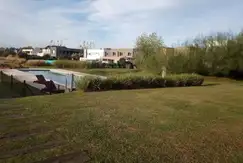 Áreas comunes piscina, club-house, juegos en La Legua en Patricias Argentinas 2612 en Pilar, Buenos Aires