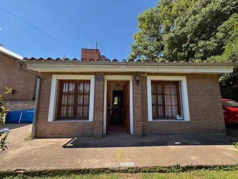 Casa en Venta con 1 cochera