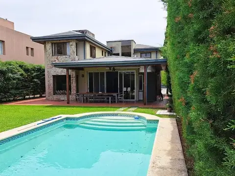 Casa en Venta de 3 dormitorios