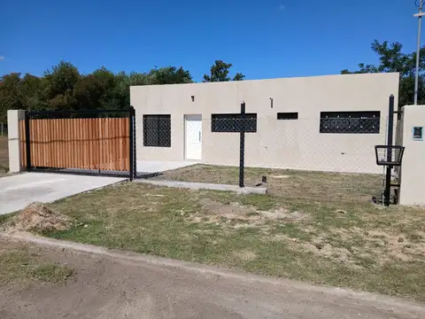 Casa En Venta A Estrenar En Escobar Barrio El Broncal (apta Credito Hipotecario)