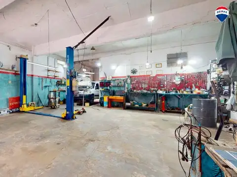 VENTA DE GALPÓN CON VIVIENDA MULTIFAMILIAR