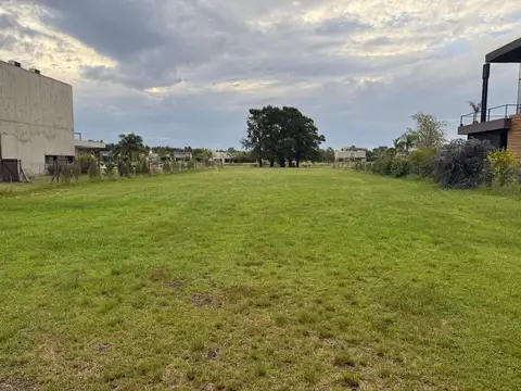 Terreno en Venta en Roldan, USD 170.000