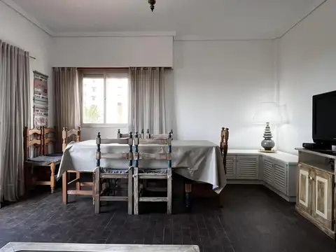 Departamento en venta- 3 Dormitorios 2 Baños - Villa Gesell