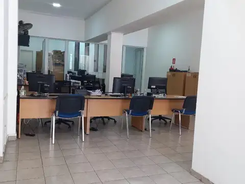 Local en Venta en Centro, USD 200.000