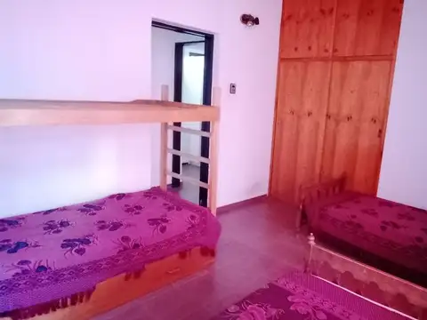CASA CON PILETA EN VENTA, VISTALBA, B° LOS OLMOS