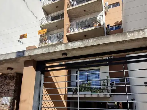 Departamento en venta en Castelar Sur