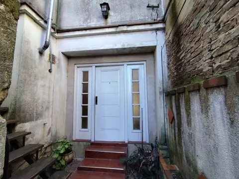 CASA TRES AMBIENTES VENTA EN LOMAS DE ZAMORA