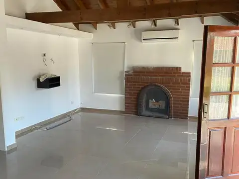 Casa en Alquiler de 3 dormitorios