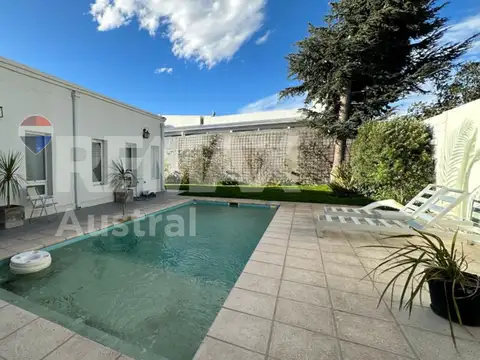 Casa en Venta en Rada Tilly, USD 610.000